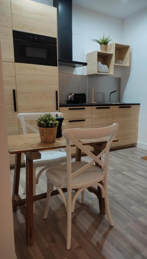 Vft Puerta De Cordoba Apartment Baeza Bagian luar foto